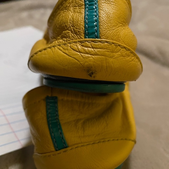 Tieks Mustard Yellow Size 9 - Picture 5 of 9
